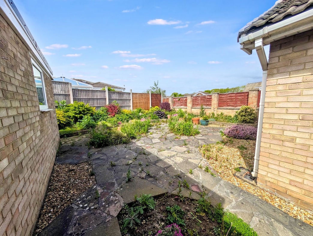 Property image 12 of 15
