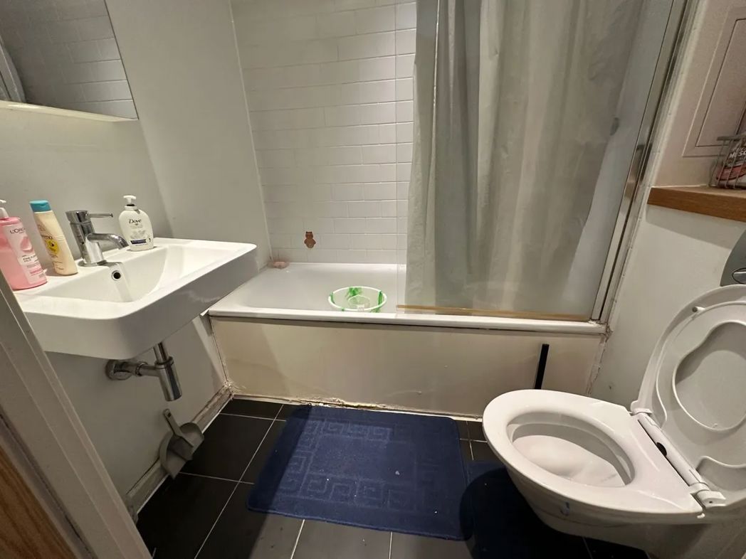 Property image 5 of 5