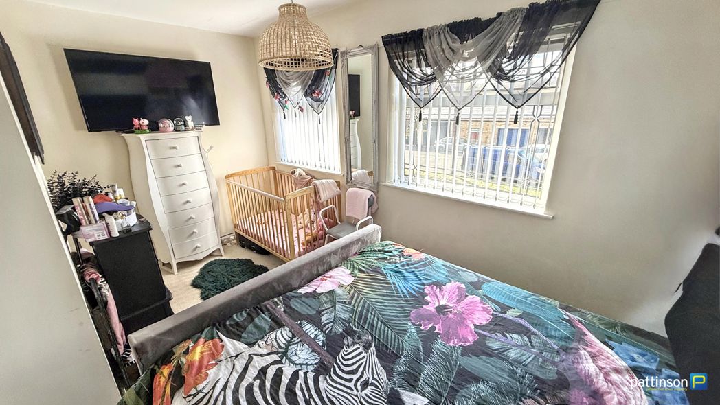 Property image 23 of 42
