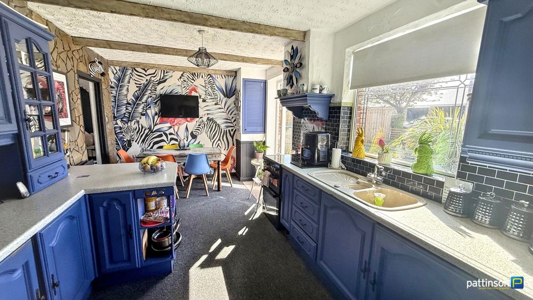 Property image 3 of 42