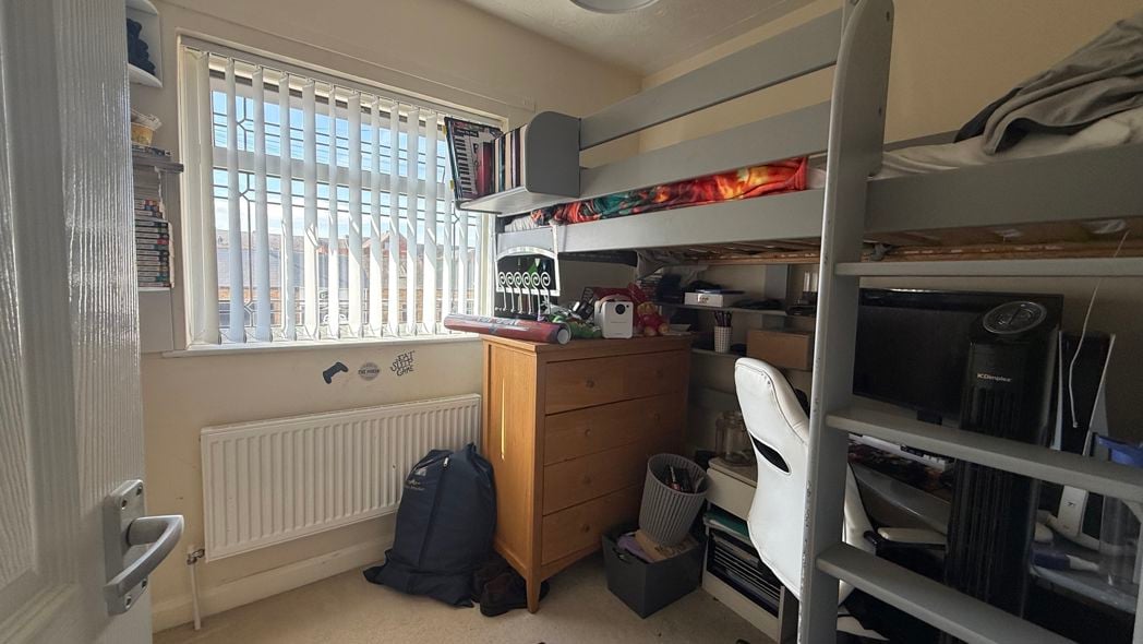 Property image 27 of 42