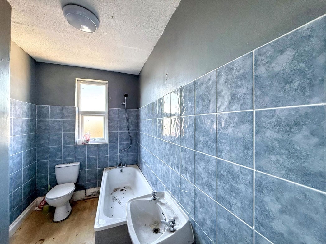Property image 13 of 14