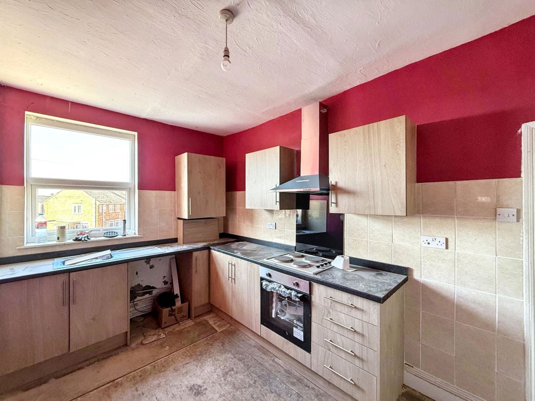 Property image 12 of 14