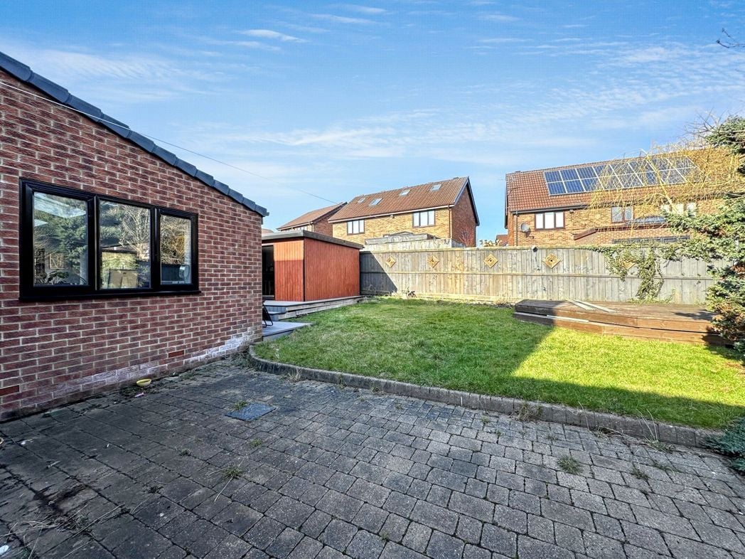 Property image 29 of 32