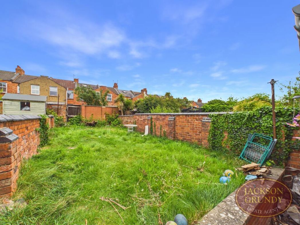Property image 12 of 15