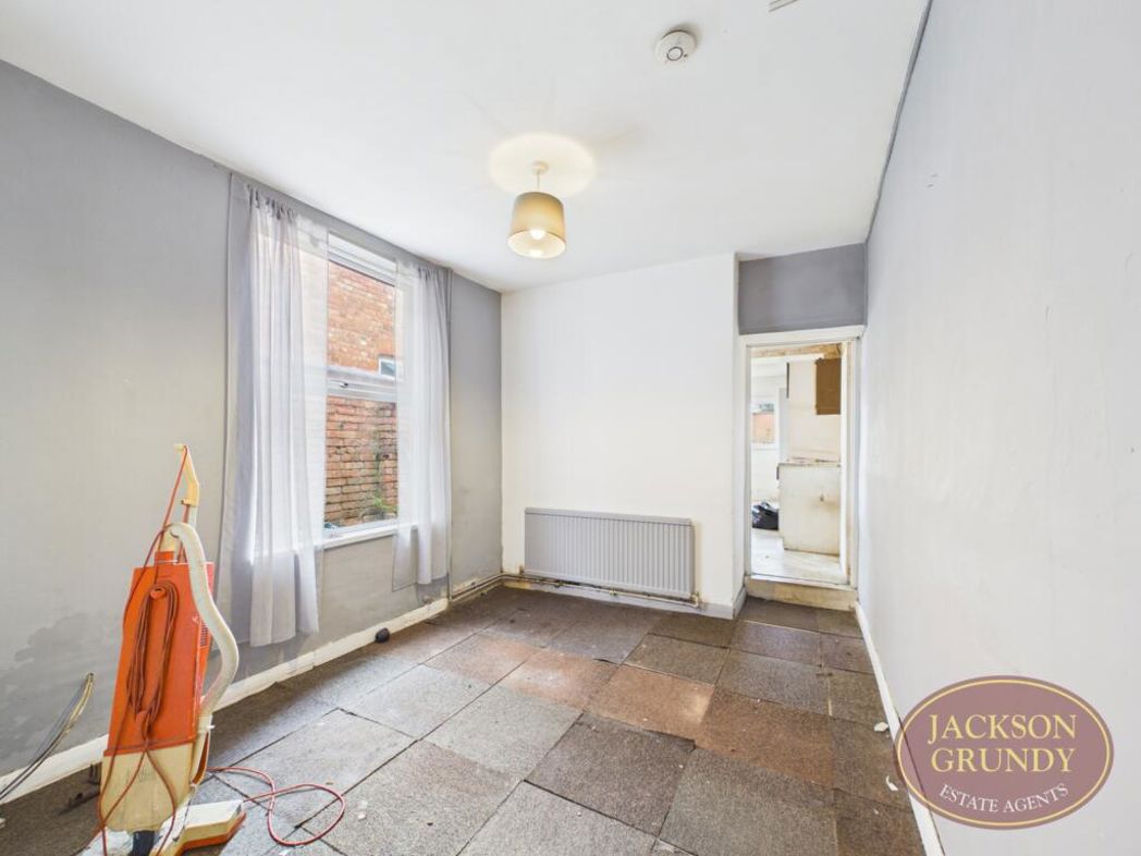 Property image 13 of 15