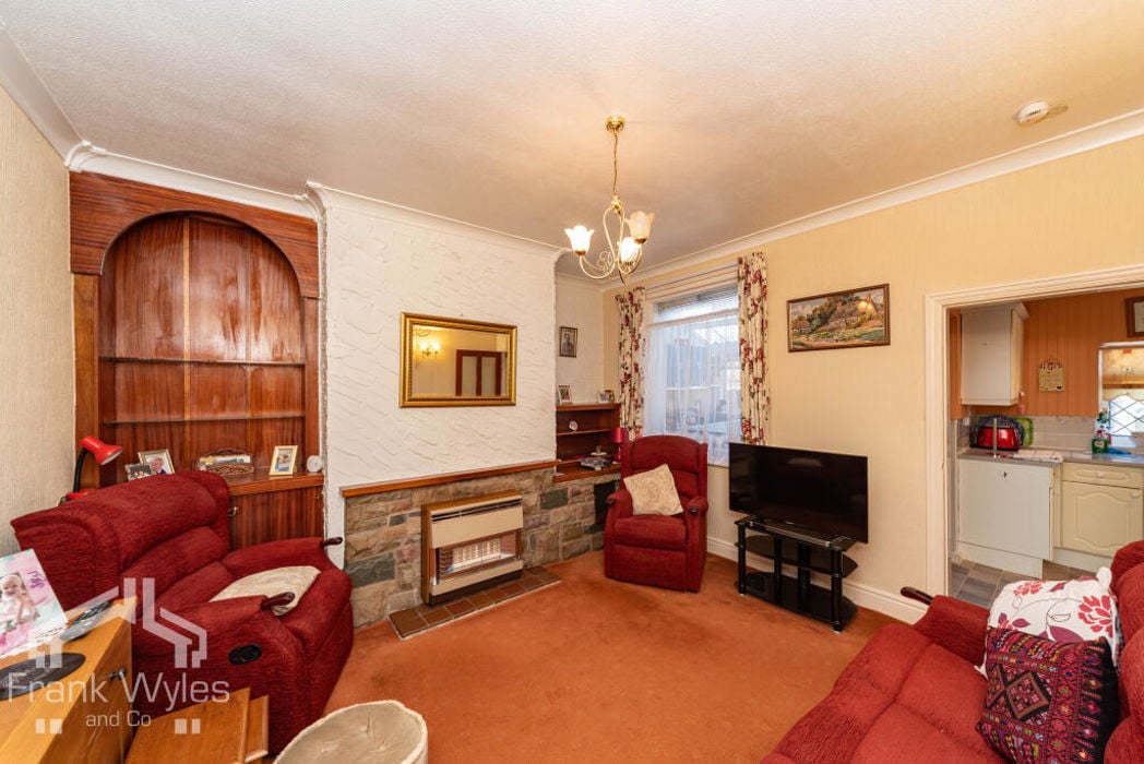 Property image 4 of 13