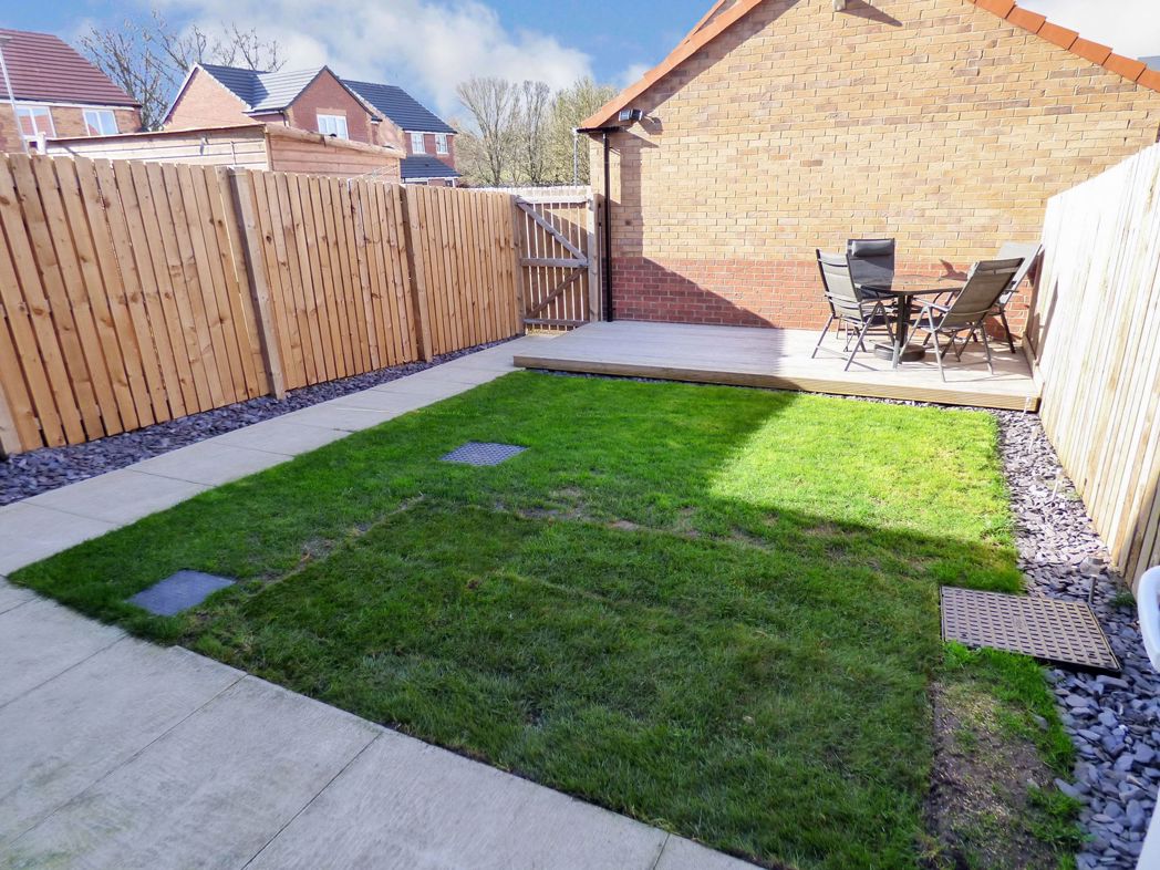 Property image 11 of 13
