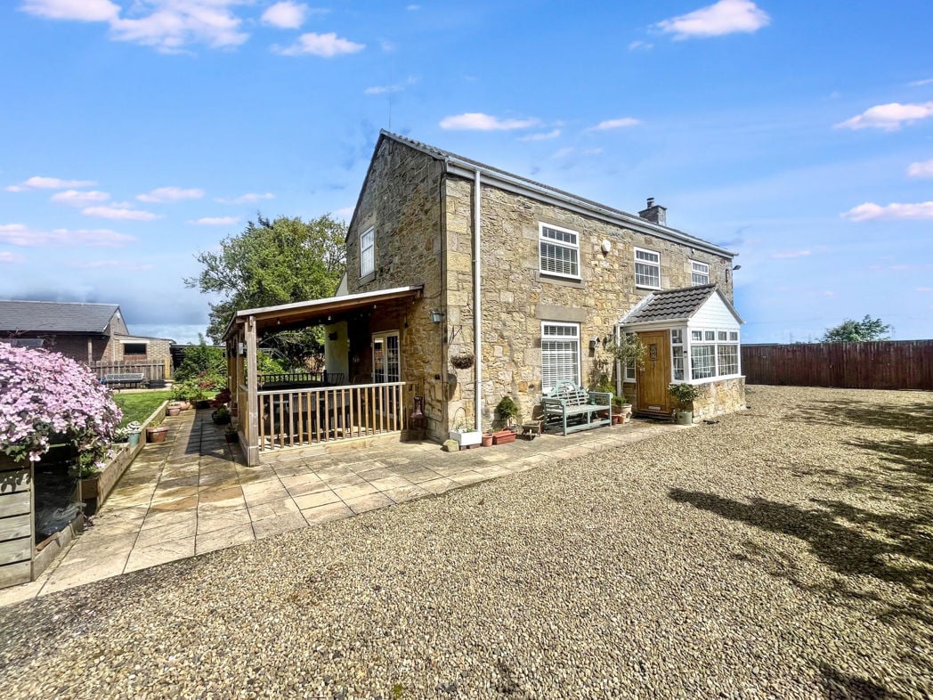 Property image 1 of 24
