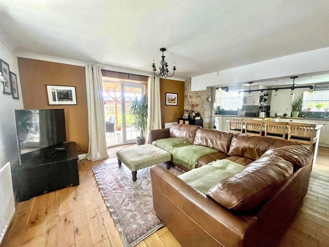 Property image 17 of 24