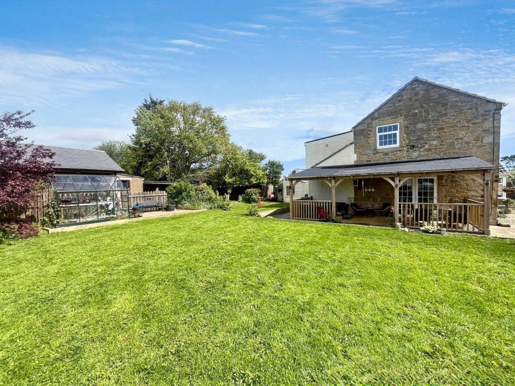 Property image 22 of 24