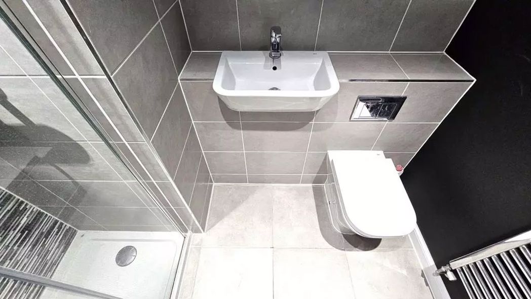 Property image 17 of 24