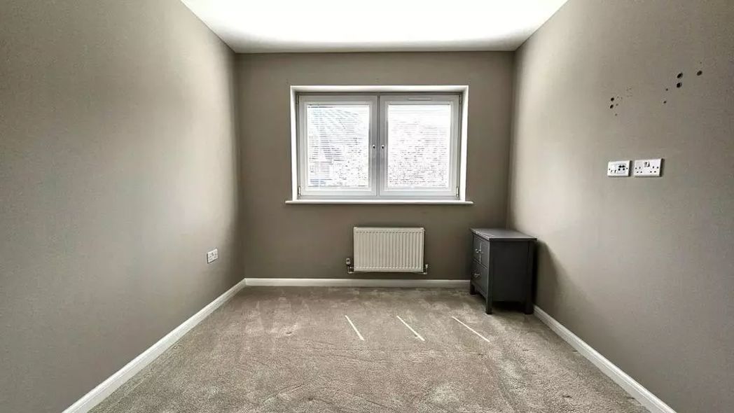 Property image 18 of 24