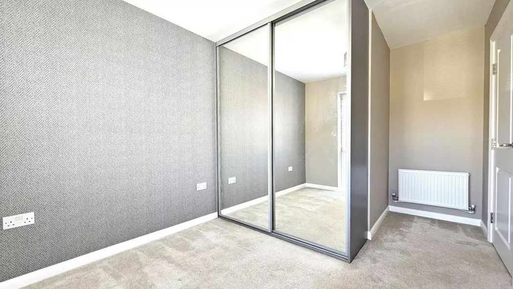 Property image 22 of 24
