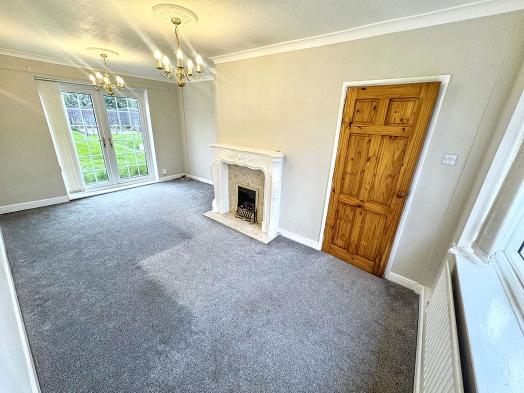 Property image 3 of 11