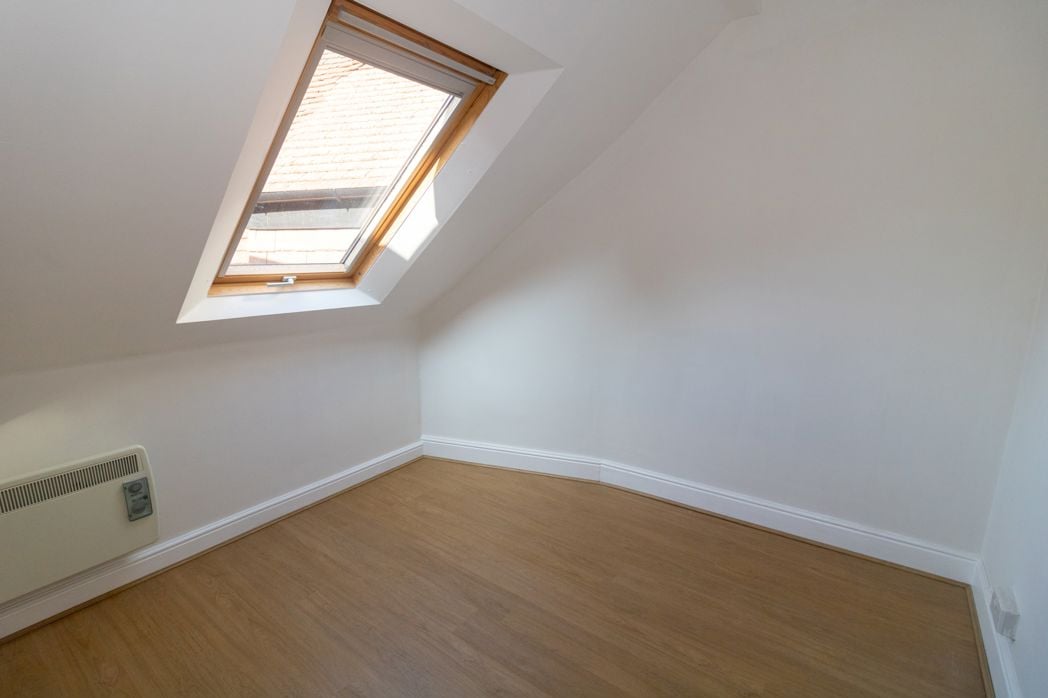 Property image 15 of 23