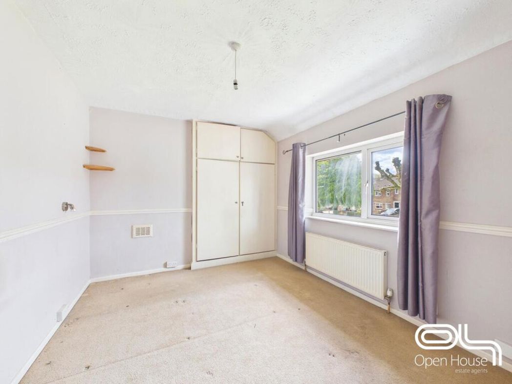 Property image 9 of 12
