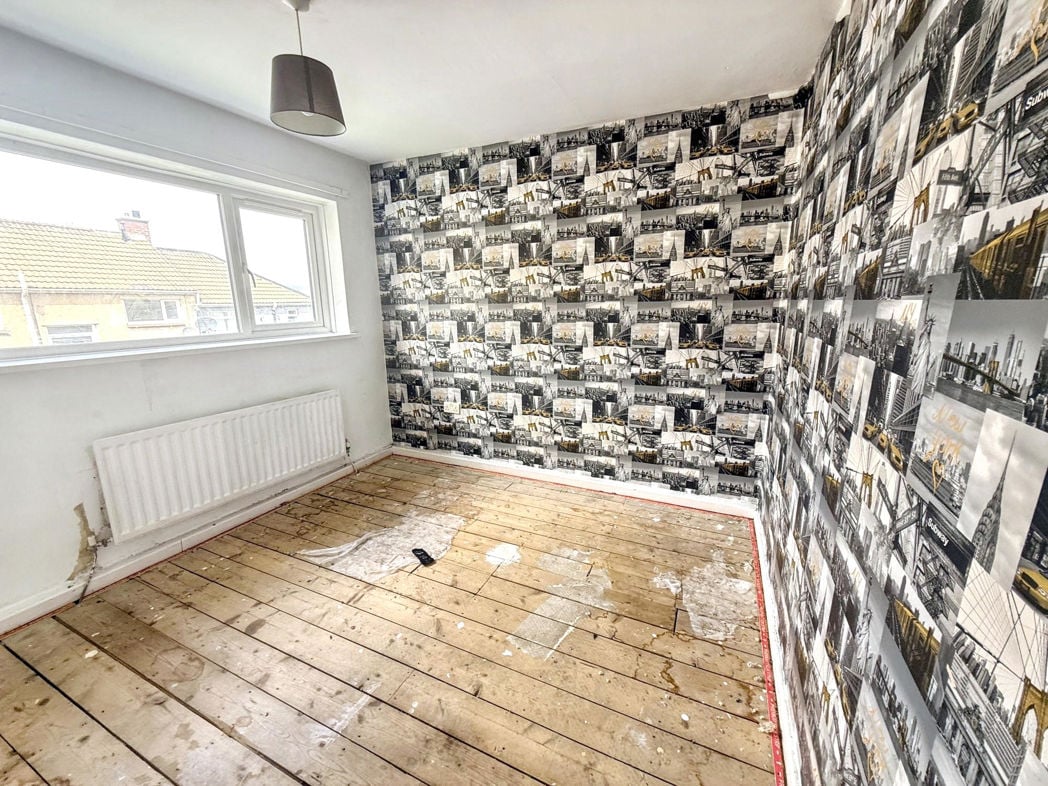 Property image 7 of 8