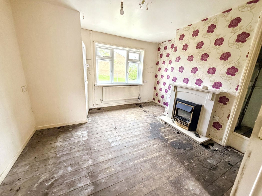 Property image 2 of 6