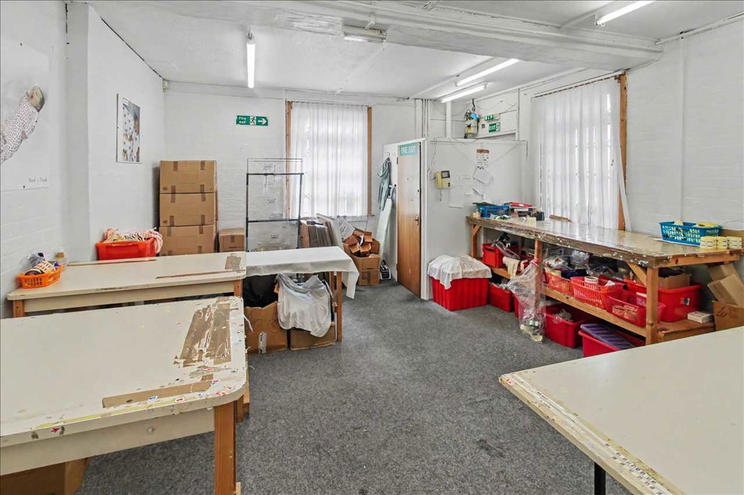 Property image 2 of 18