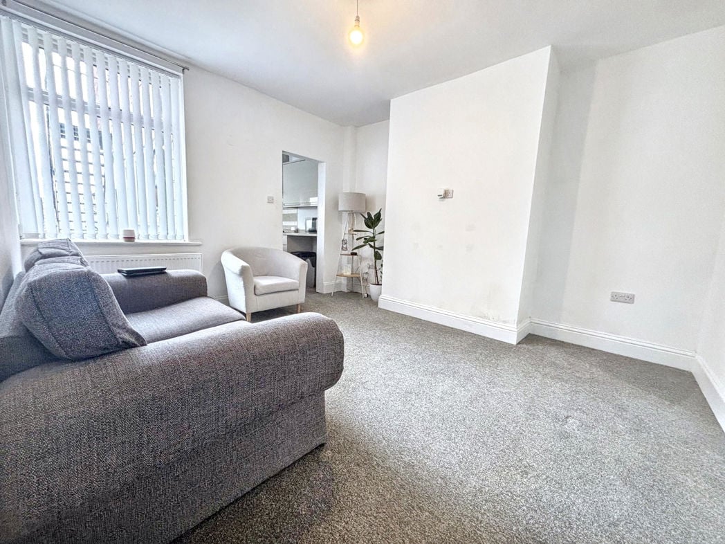 Property image 2 of 7