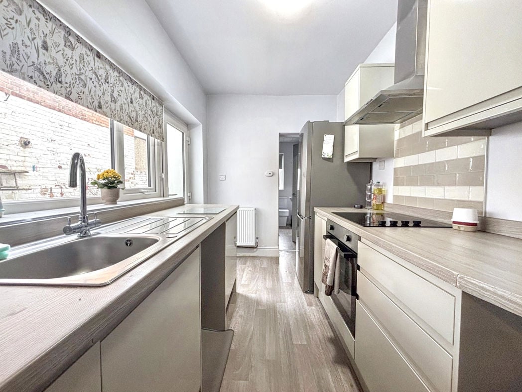 Property image 3 of 7