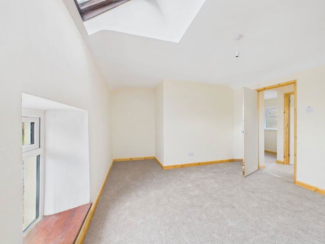 Property image 12 of 15