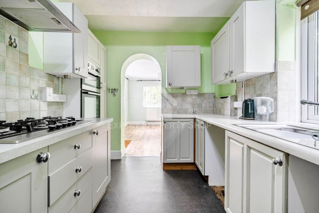 Property image 4 of 8