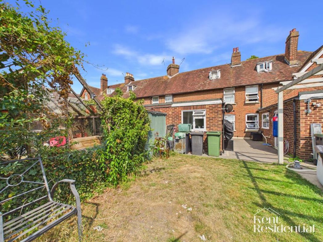 Property image 4 of 11