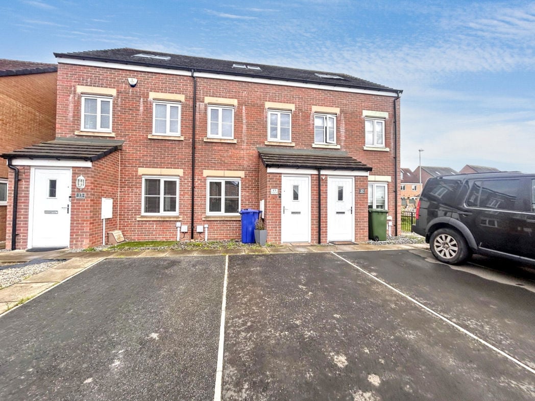 Property image 1 of 19