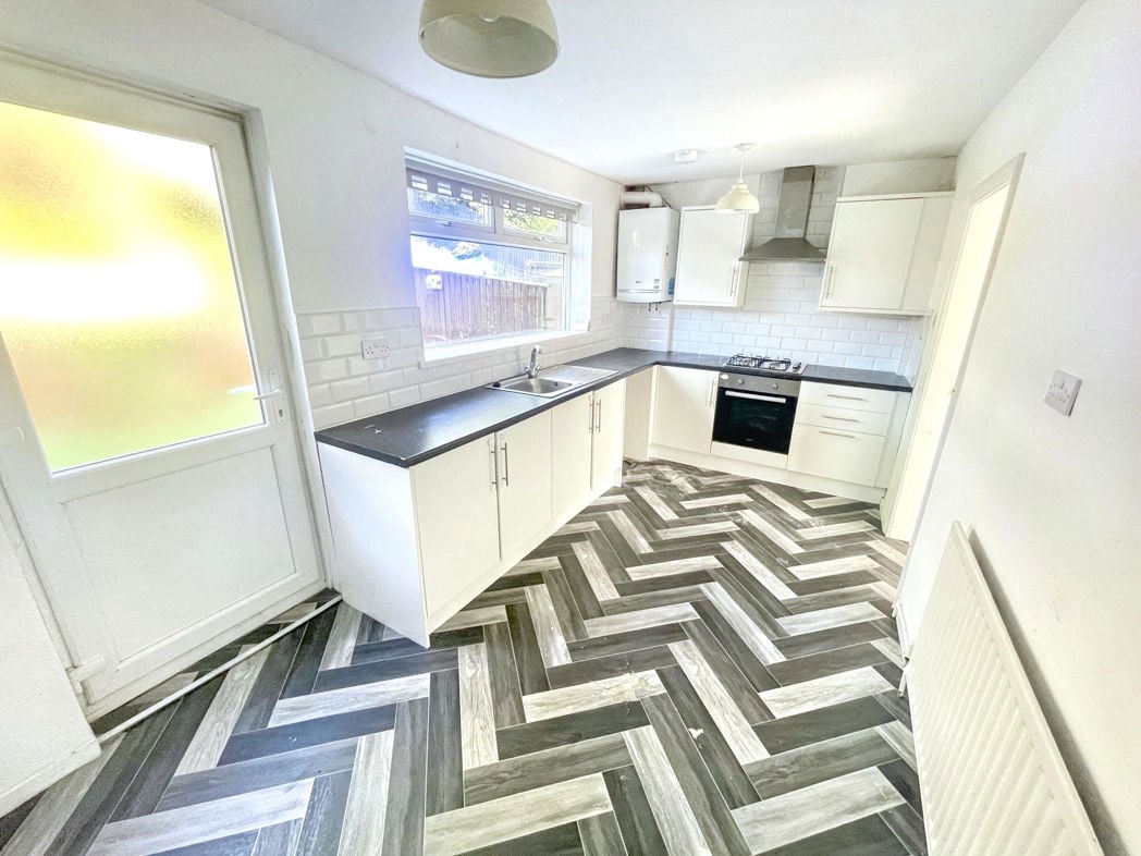 Property image 3 of 6