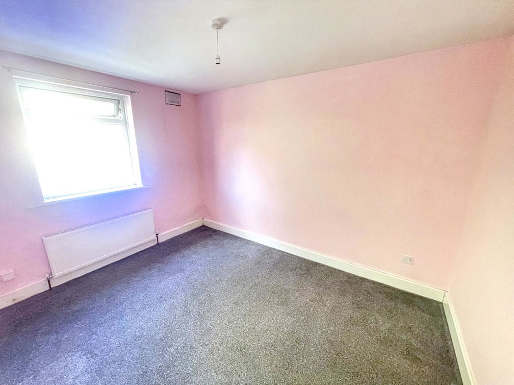 Property image 5 of 6