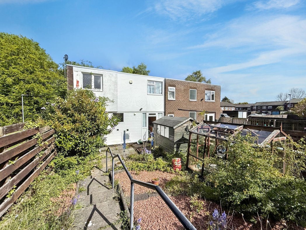 Property image 15 of 18