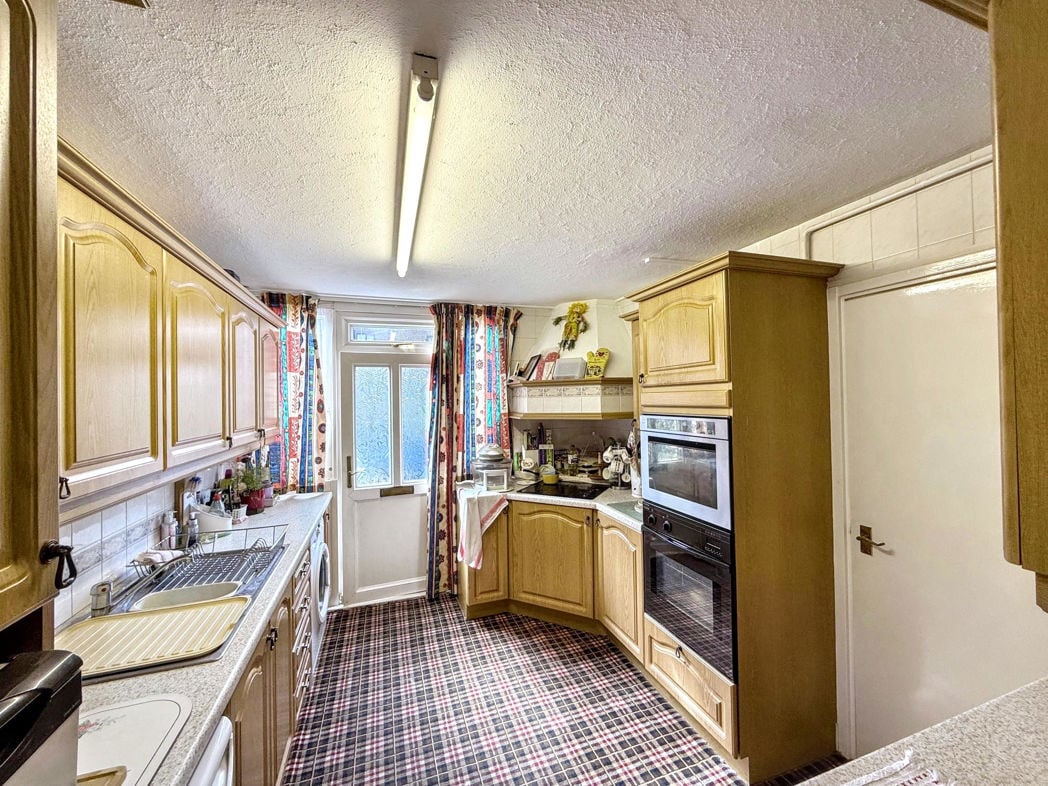 Property image 6 of 18