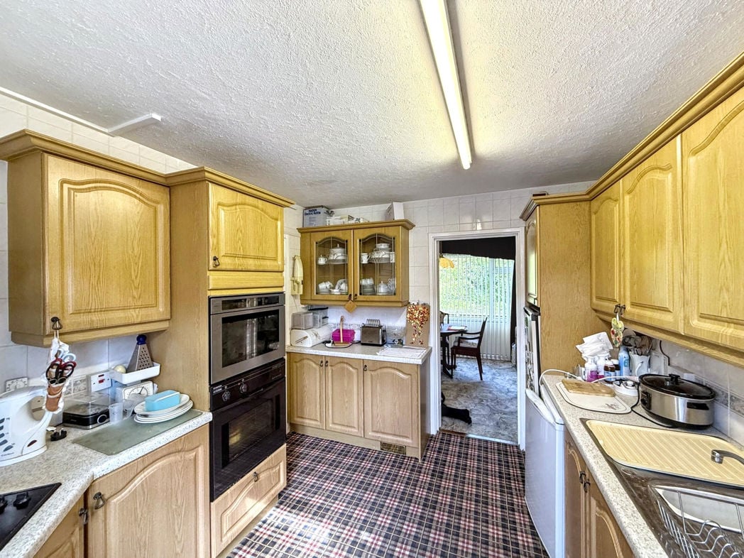 Property image 7 of 18