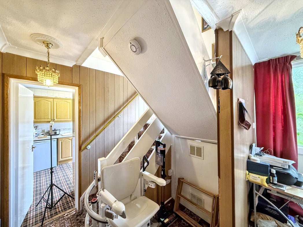 Property image 5 of 18