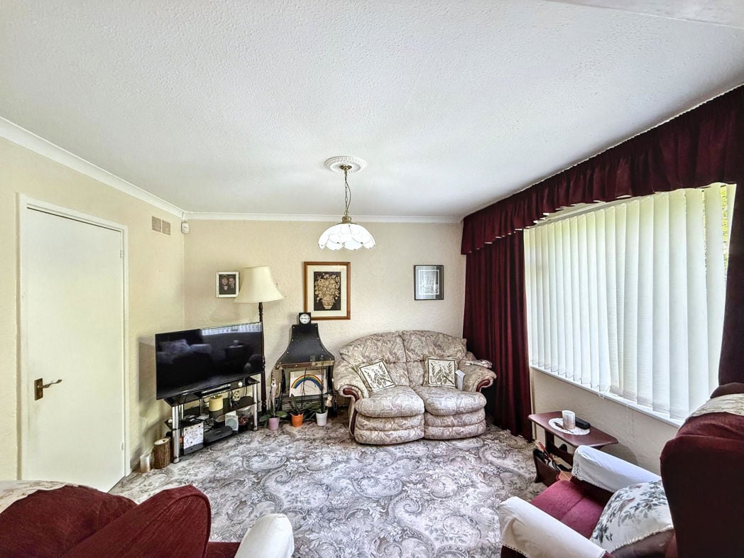 Property image 2 of 18