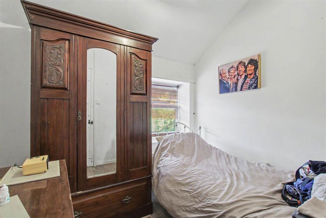 Property image 3 of 16