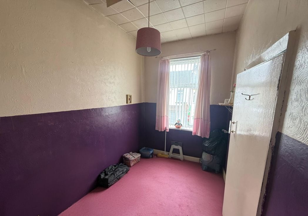 Property image 7 of 11