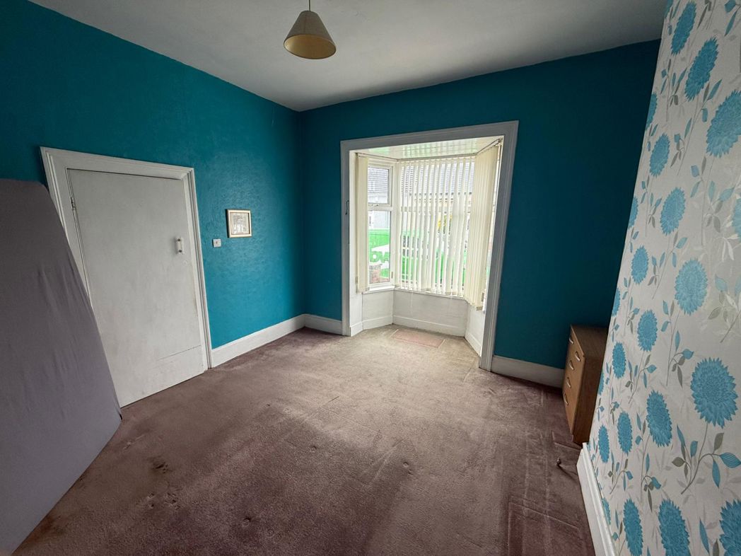 Property image 6 of 11