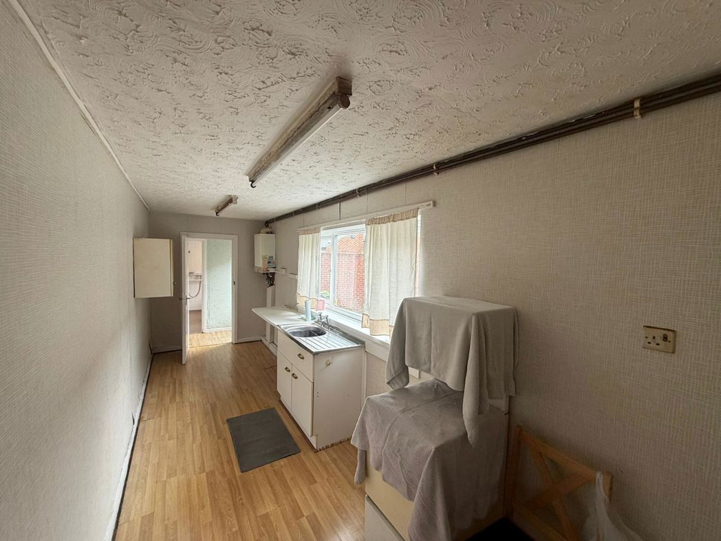 Property image 3 of 11
