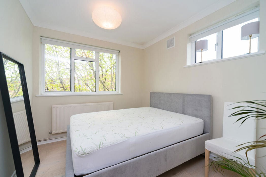 Property image 4 of 6