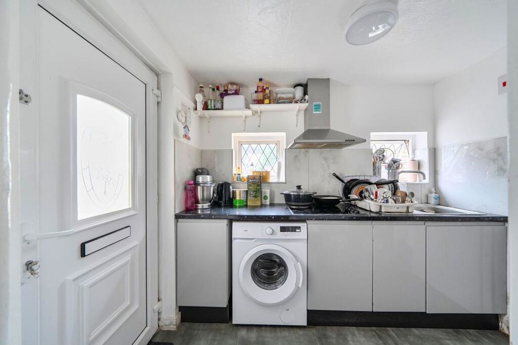 Property image 6 of 18