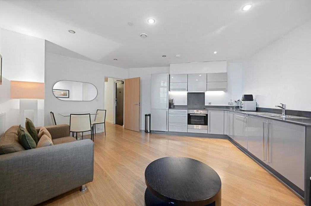 Property image 3 of 6