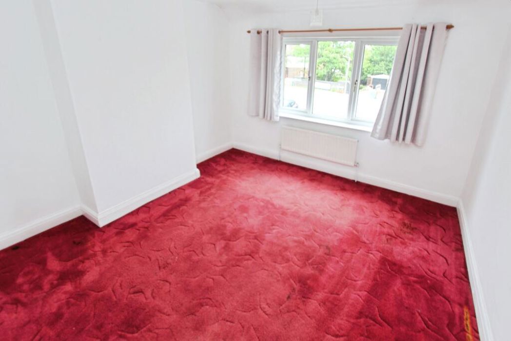 Property image 12 of 16