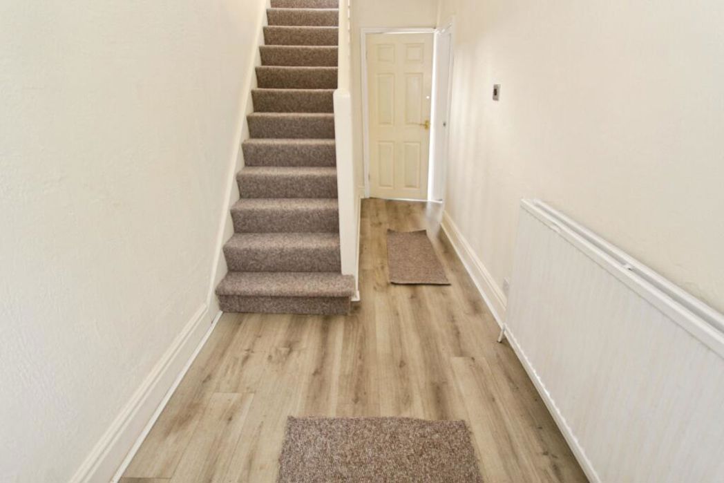 Property image 7 of 16