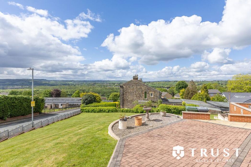 Property image 22 of 38