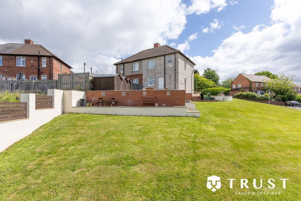 Property image 23 of 38