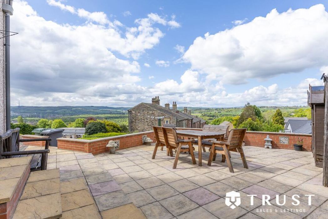 Property image 26 of 38