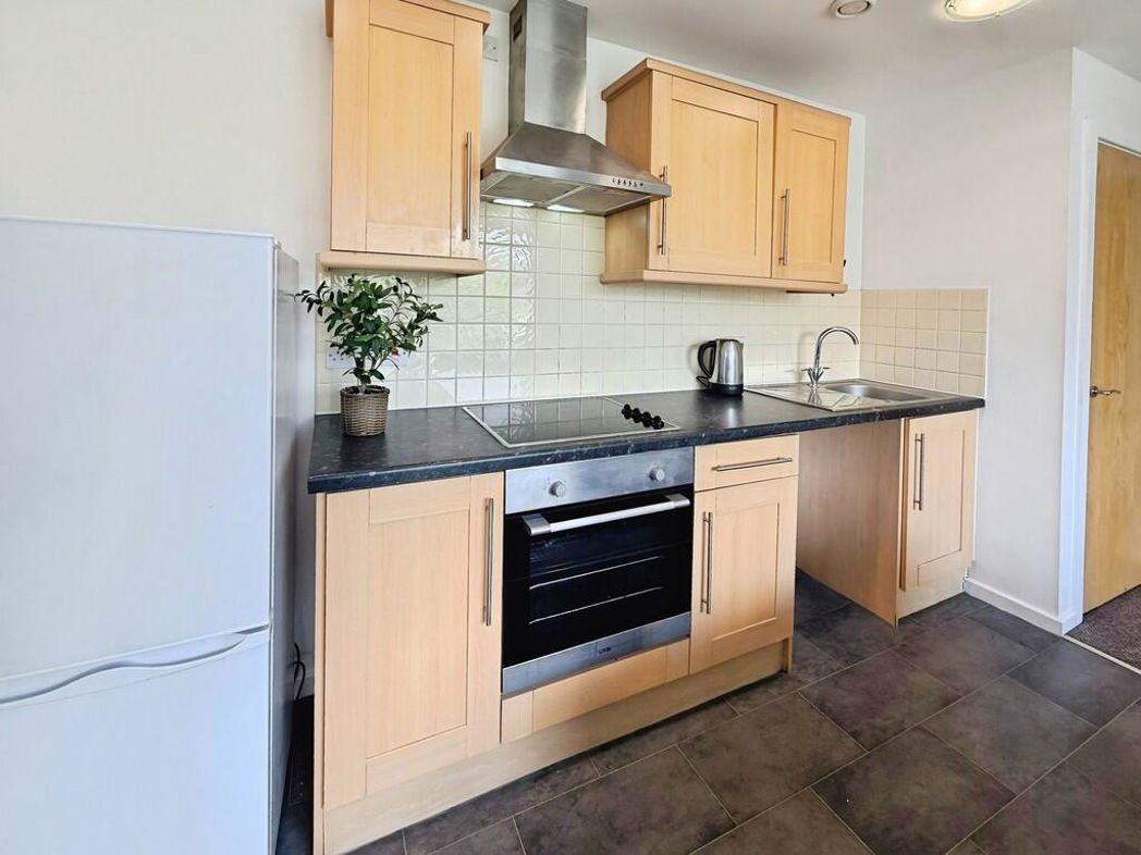 Property image 6 of 12